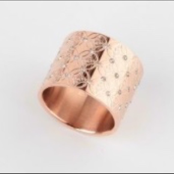Michael Kors Barrel Logo Monogram Ring - Picture 6 of 6